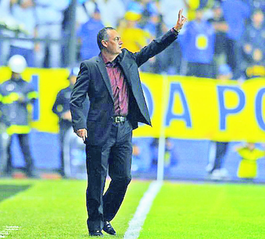 Alfaro, el gran candidato y el Plan B es el Turco Mohamed