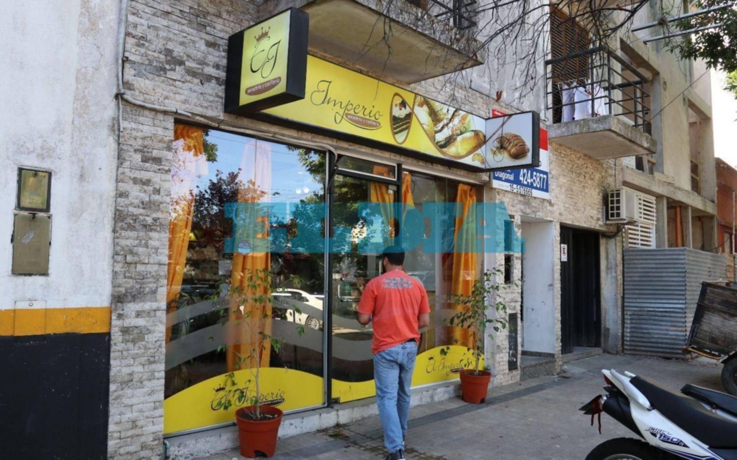 La Loma: robó una panadería pero lo detuvieron los vecinos