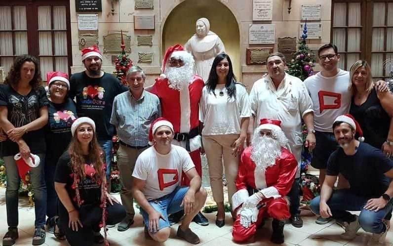 Papá Noel recorrió la Región con regalos