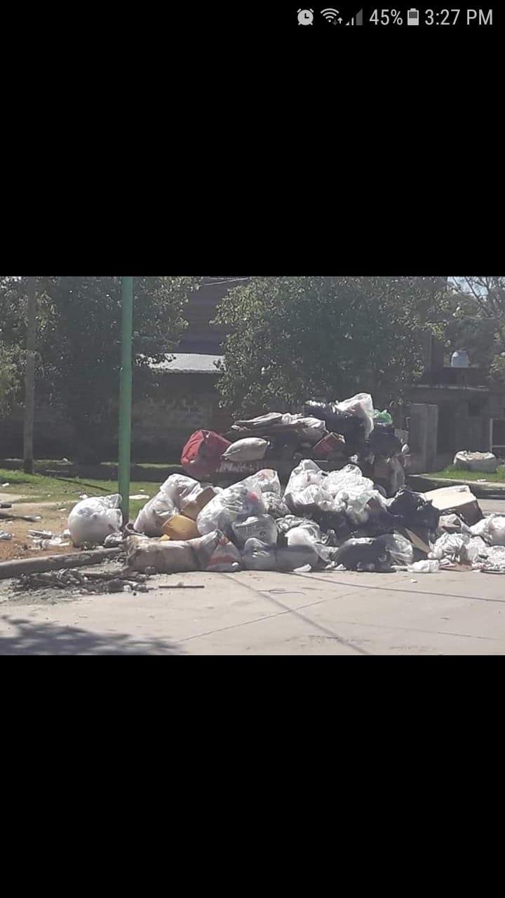 Vecinos pasaron una Navidad “tapada por la basura”