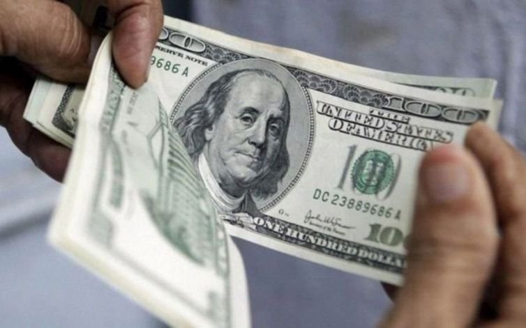 Tras varios días sin actividad, el dólar pegó otro salto