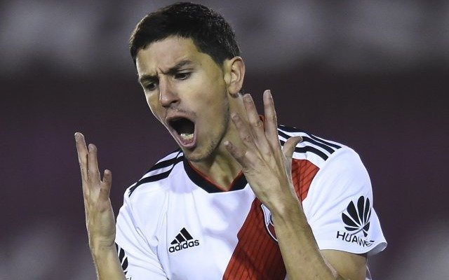 Un club árabe estaría interesado en Nacho y en el Lobo cruzan los dedos