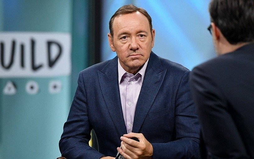 Presunta víctima de Kevin Spacey dijo que filmó parte del incidente