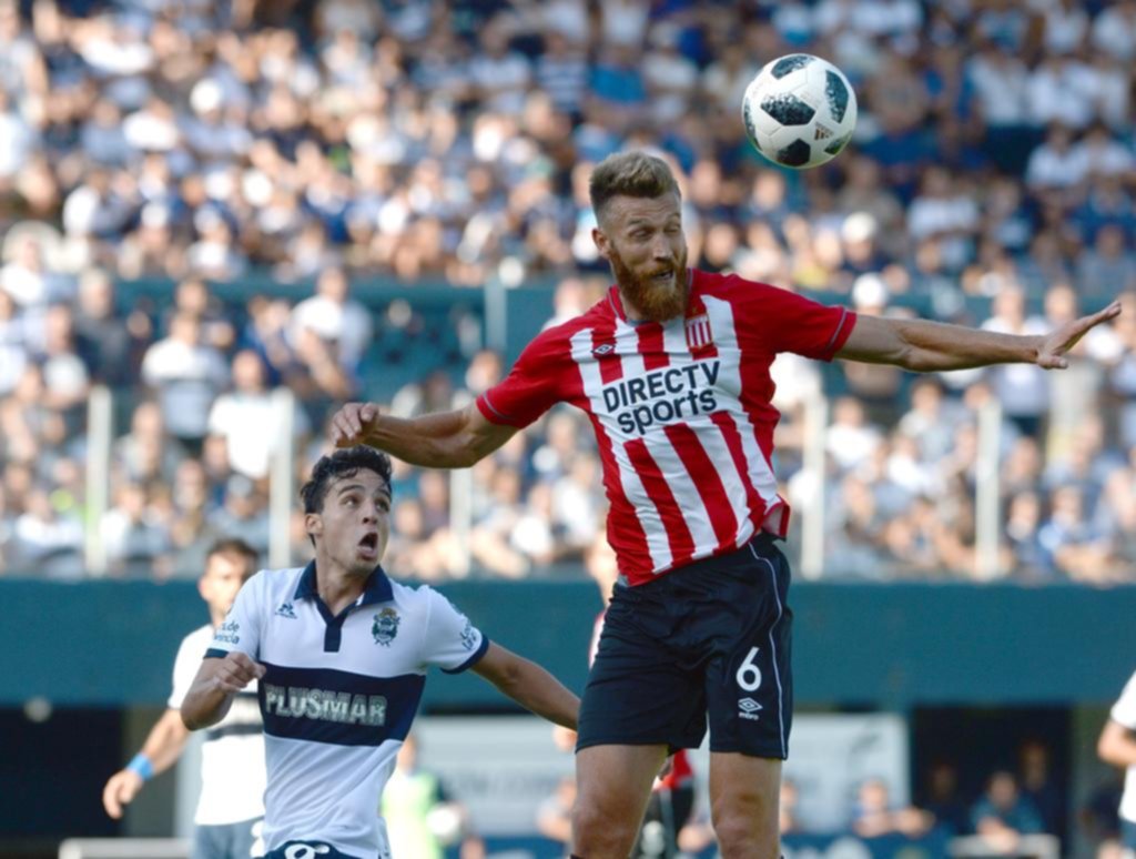 El Lobo debuta en Tucumán el 26, el Pincha con Vélez el 28 y el clásico será el 10 de marzo
