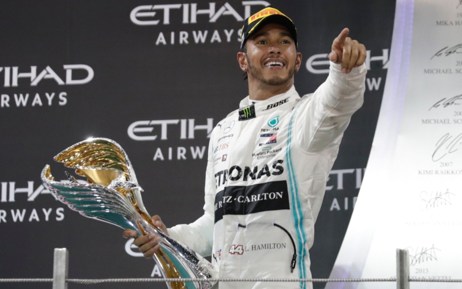 No lo pueden parar: ya con el título de la F1 bajo el brazo, Hamilton también ganó en Abu Dhabi