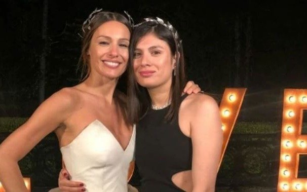 El abogado de la ex niñera de Pampita asegura que los chats "no sirven como prueba"