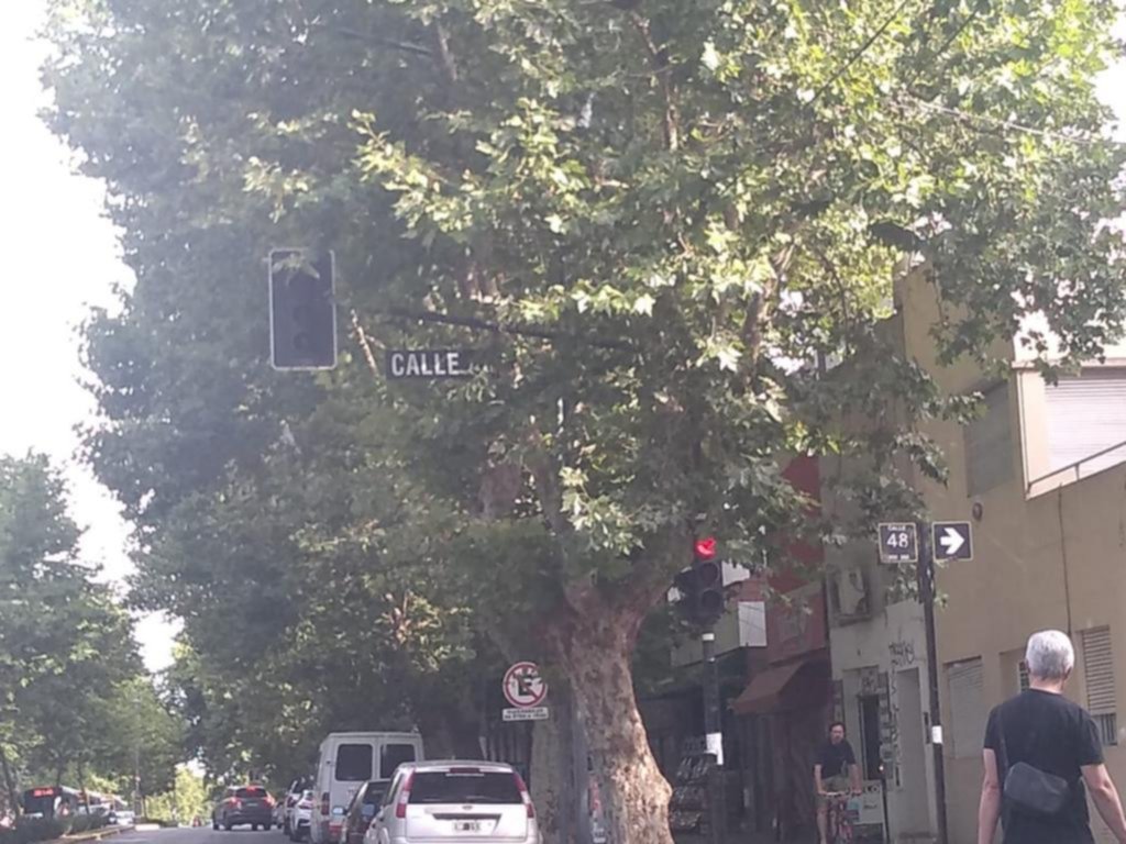 Reclamos por los semáforos de 1 y 48