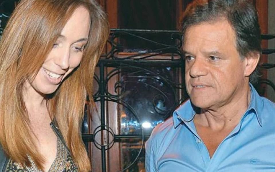 La foto de Caras que confirma el romance de María Eugenia Vidal