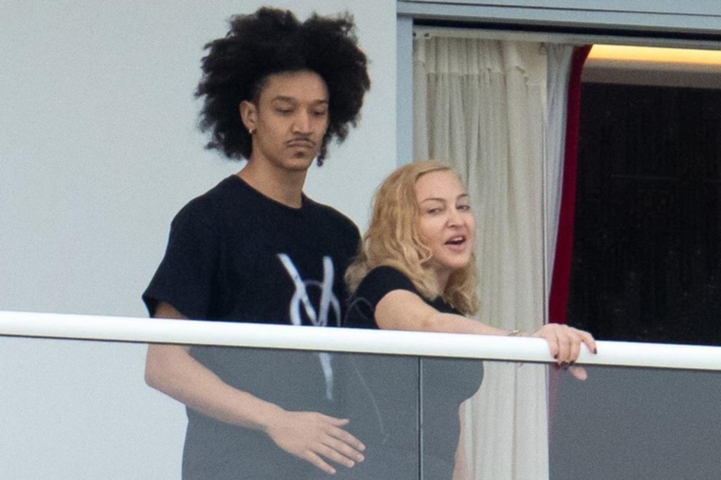 Madame X la pasa bien: Madonna, a puro mimo con un bailarín más de 30 años menor