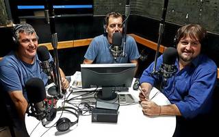 Rueda la pelota de... EL SUPÈRCLÁSICO! Hasta las 19 por LA REDONDA 100.3