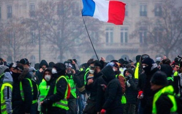 Los sindicatos franceses convocan una nueva manifestación en enero por la reforma previsional