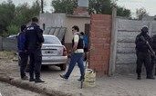 Tras un asalto, se la llevaron cautiva en el baúl de un auto a una policía de la bonaerense