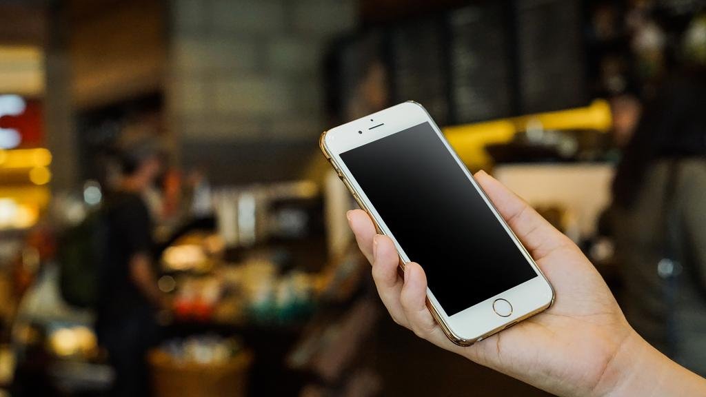 ¿Los celulares nos escuchan para mostrarnos publicidad?