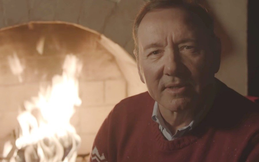Kevin Spacey reapareció en un enigmático video interpretando a Frank Underwood