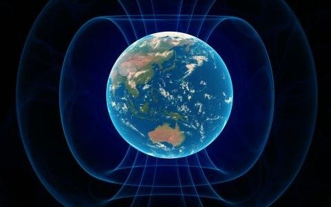 Advierten que el polo norte magnético de la Tierra se está trasladando