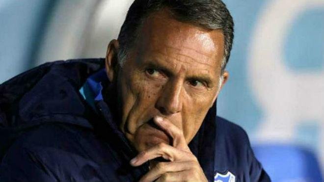 Riquelme dilata la llegada de Miguel Angel Russo y Boca aún no tiene al sucesor de Alfaro