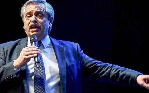 Fernández sostuvo que "si ajuste es poner las cuentas públicas en orden, estamos haciendo un ajuste"