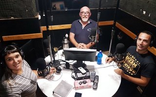 Ya largó... LA ESCUDERÍA! Hasta las 18 por La Redonda 100.3