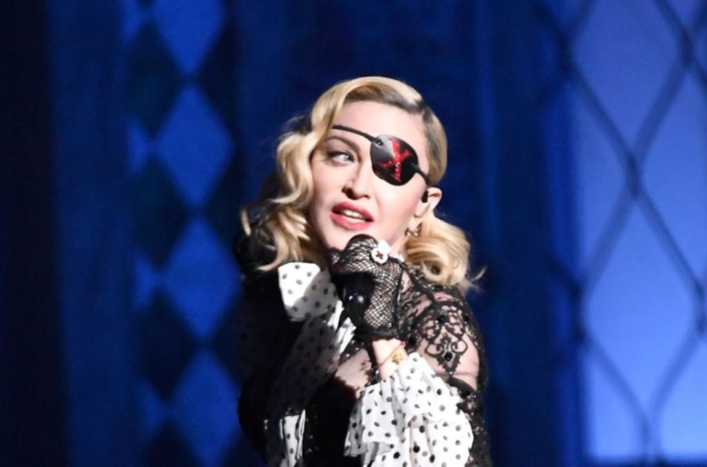 Madonna cancela otro show por dolores