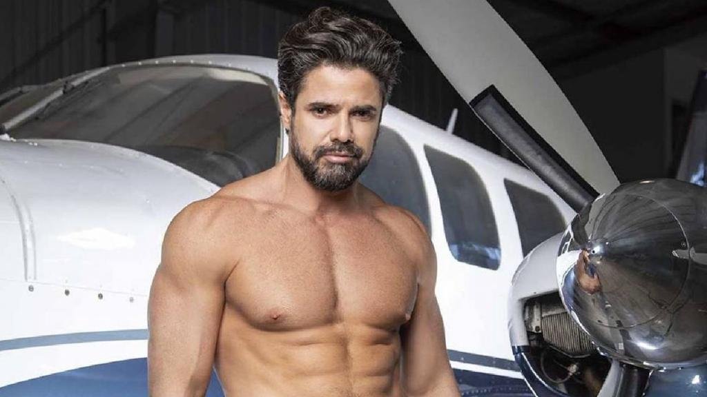 Castro le respondió a Pampita por las fotos hot