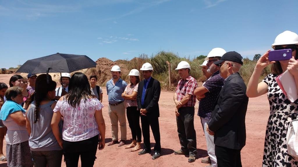 Buscan que una ladrillera deje de “tapar de tierra” a un barrio