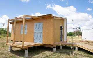 Emergencia habitacional: La UNLP producirá viviendas de madera