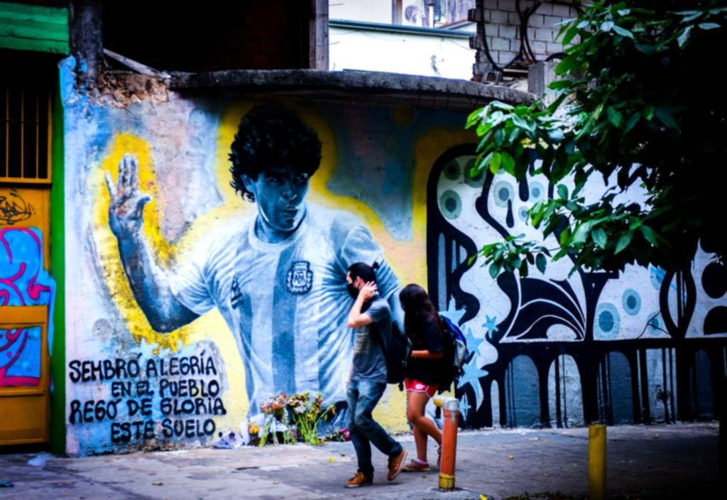 La Plata en imágenes: homenajes urbanos