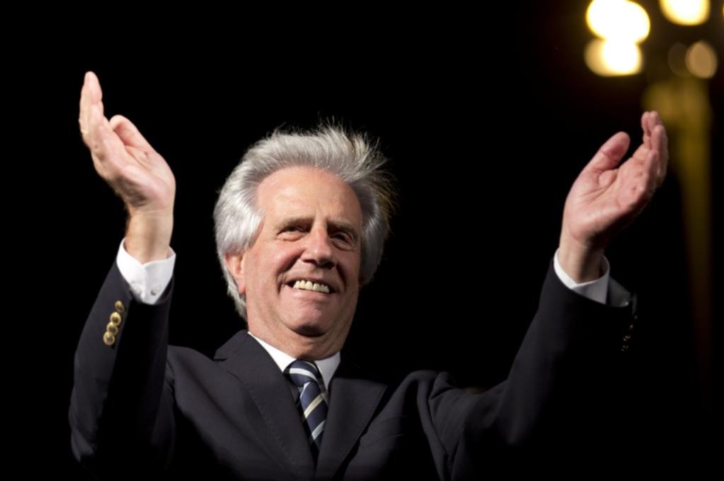 Sentido adiós al expresidente uruguayo Tabaré Vázquez, fallecido a los 80 años