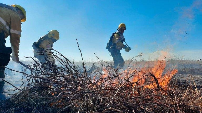 Una historia de nunca acabar: nuevos focos de incendio en suelo bonaerense