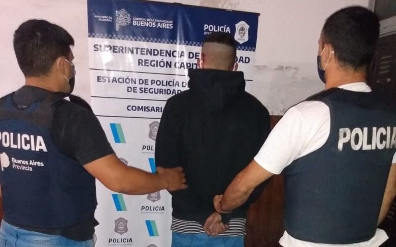 Tolosa: salió en defensa de su hermana y lo asesinaron de un puntazo
