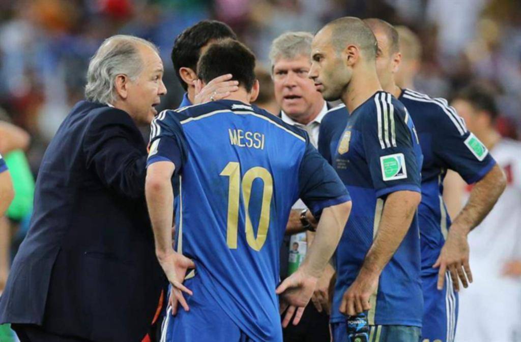 El plantel finalista en Brasil despidió a su gran estratega