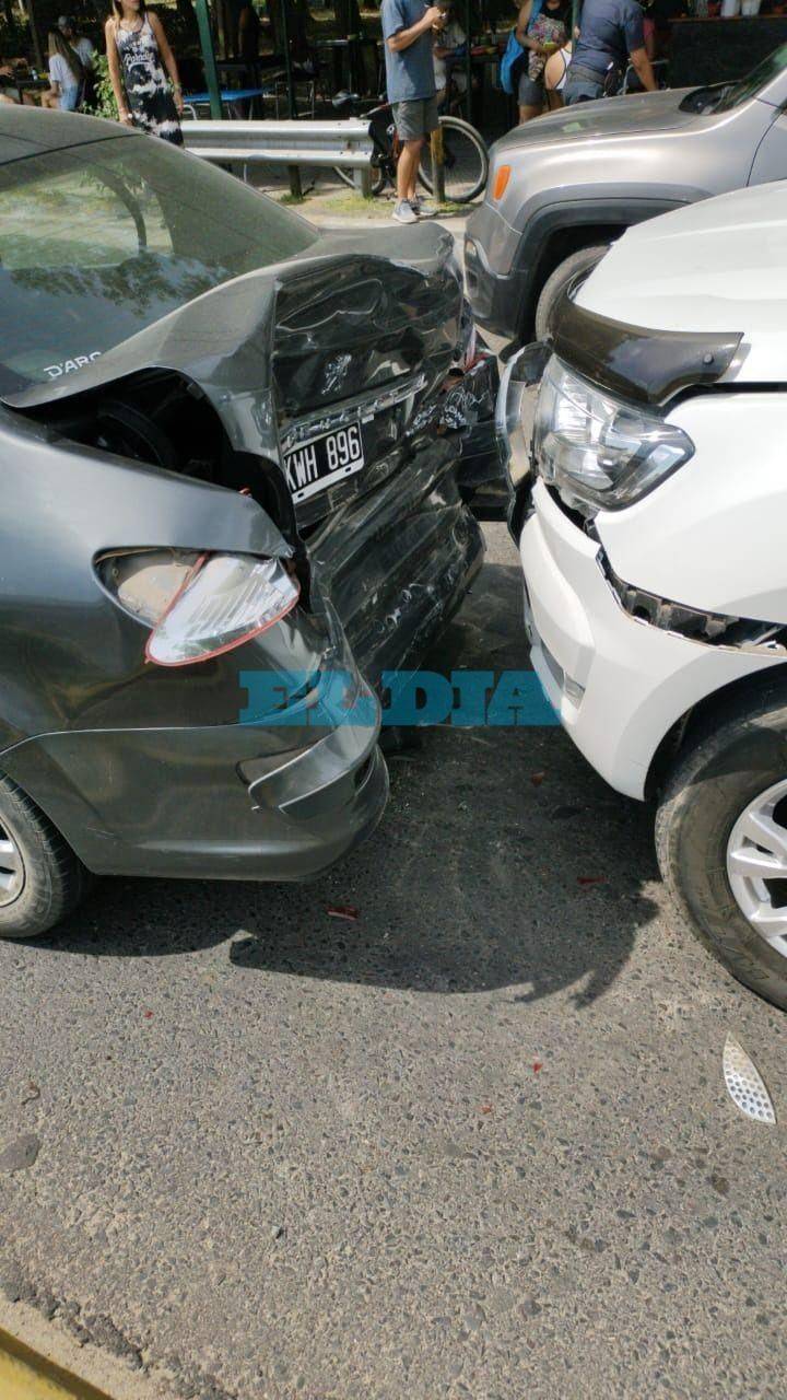 Un choque en cadena dejó dos heridos en 31 y 520