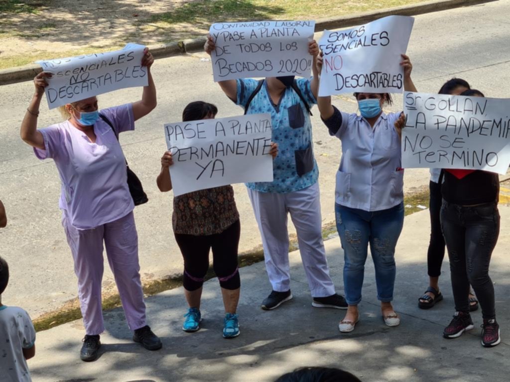 Mejoran la oferta a médicos y el salario inicial se iría a $52.784