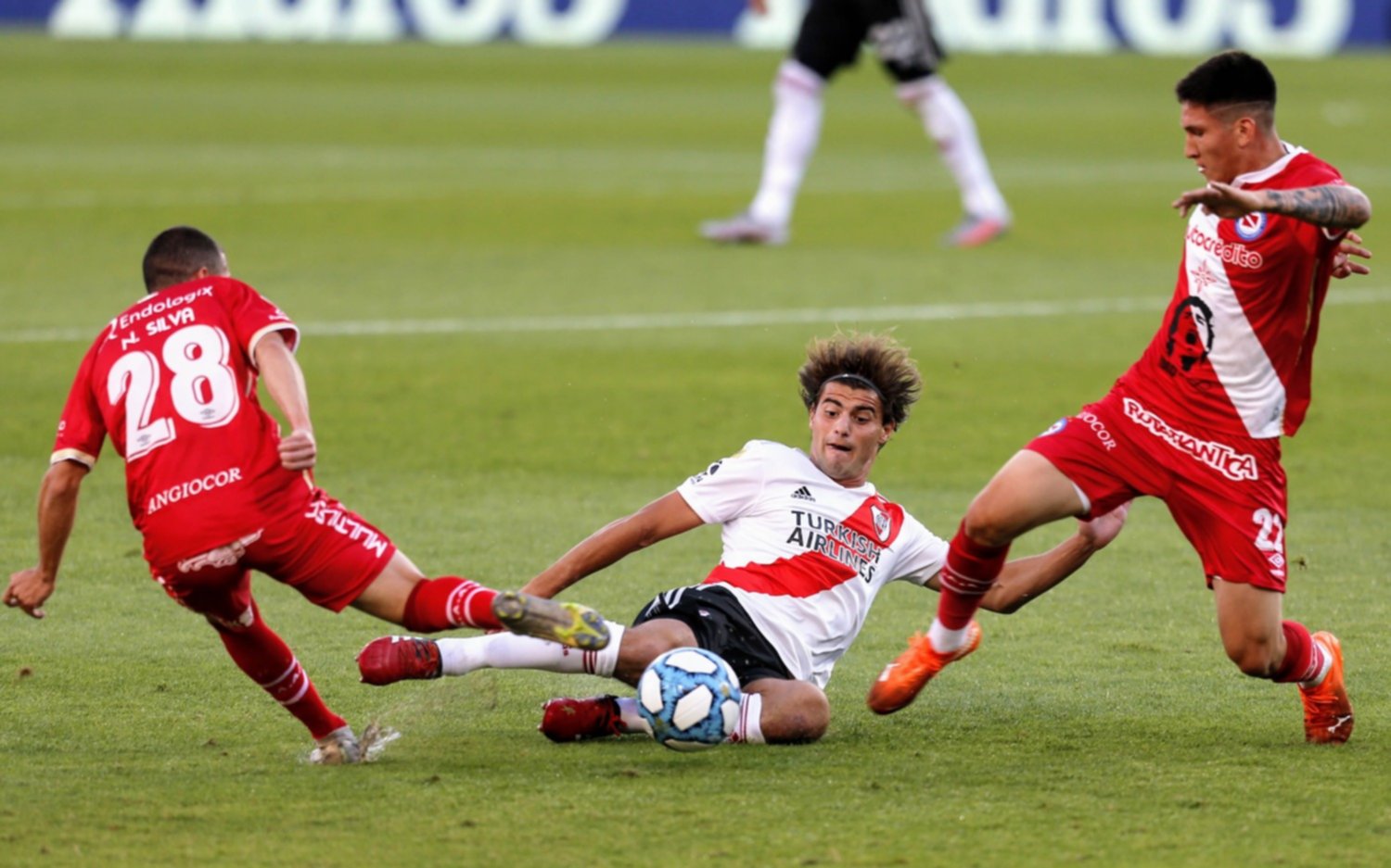 River empató 1-1 frente a Argentinos en su debut en la Fase Campeonato