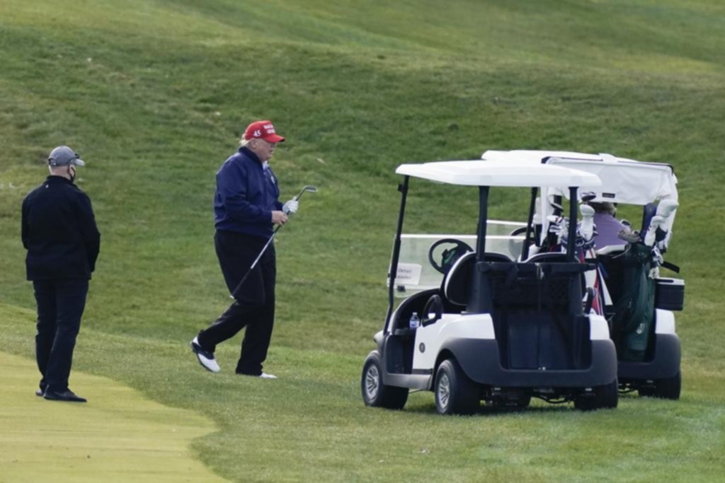 La terquedad de Trump golpea duro a la democracia de EE UU