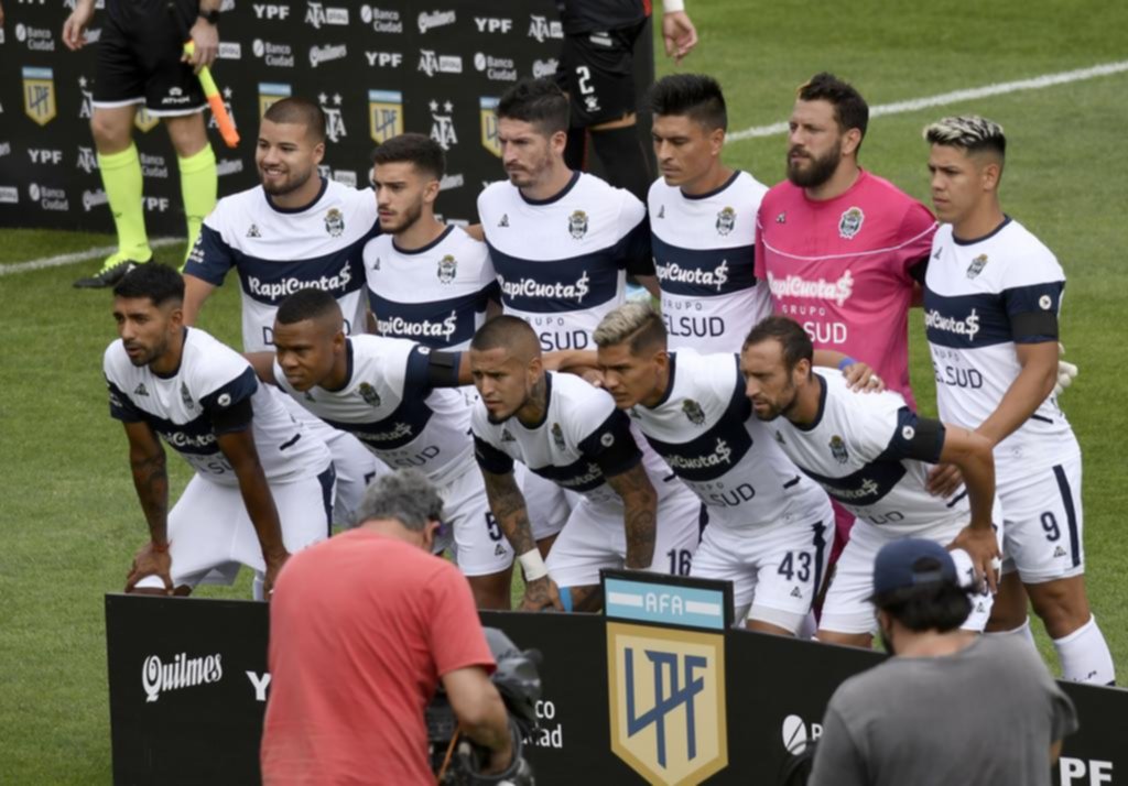 Gimnasia busca DT, pero no sería justo descartar a la dupla