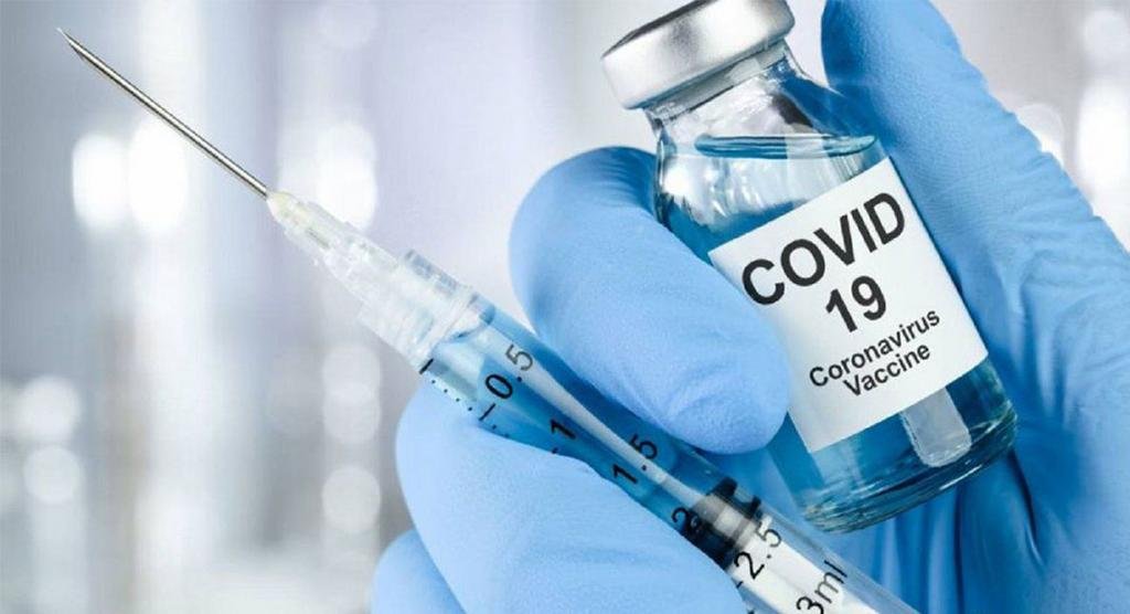 Cortocircuito entre el Gobierno y Pfizer y la vacuna en veremos