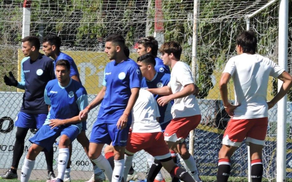 La Reserva sumó minutos de fútbol contra Villa San Carlos