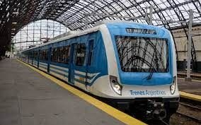 Se restableció el servicio de trenes entre La Plata y Constitución