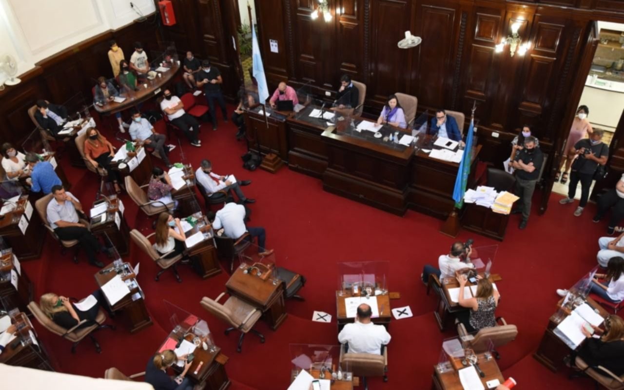 Aumento de las multas a las fiestas clandestinas y buzones patrimoniales