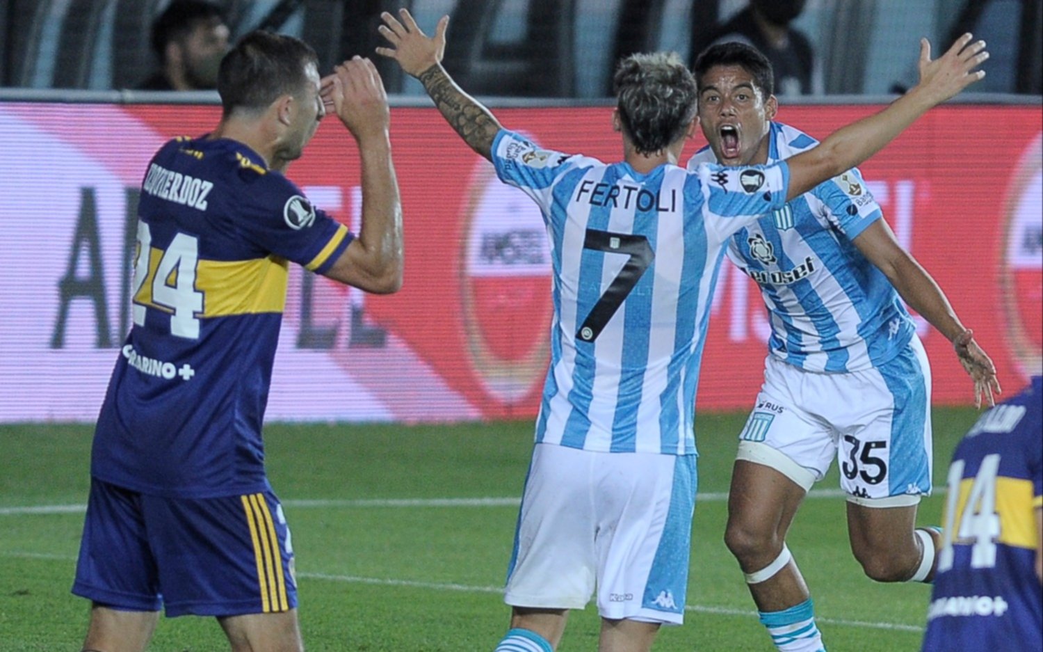 Racing le ganó 1-0 a Boca por la ida de los cuartos de la Libertadores: se define en la Bombonera