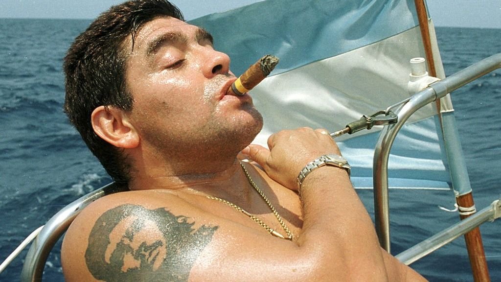 Laura Cibilla sobre Maradona: “Irreconocible, violento, enfermo de celos”