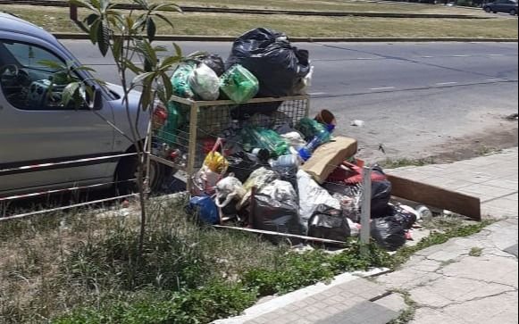 Por falta de recolección, advierten por foco  infeccioso se sectores de Los Hornos