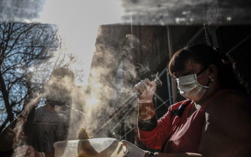 Un bono de 5 mil pesos para quienes trabajaron en contención social durante la pandemia