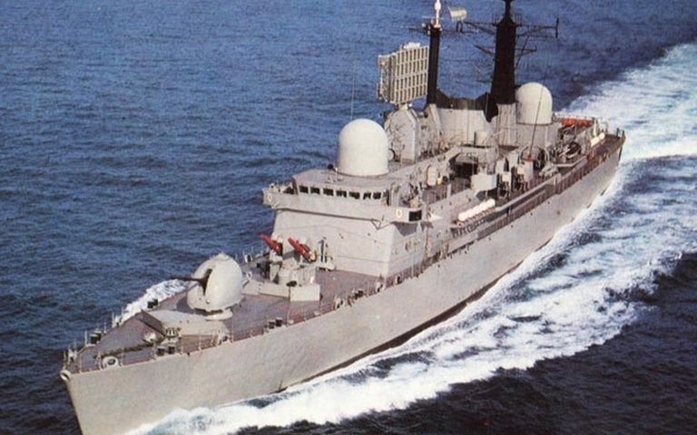 El Gobierno argentino puso a la venta al destructor que lideró el desembarco en Malvinas en 1982