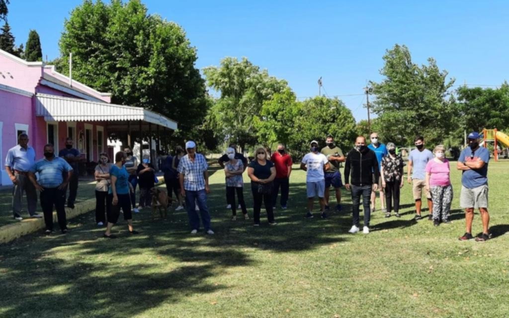 Vecinos denuncian intentos de ocupar la estación de Etcheverry