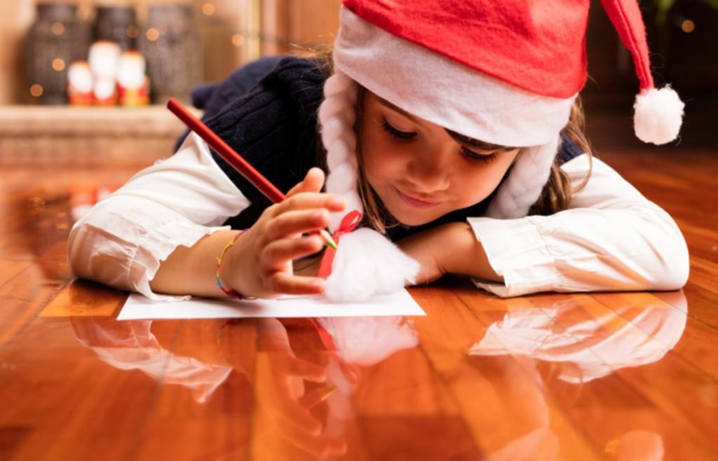 ¿Hasta cuándo sostener la fantasía de Papá Noel y los Reyes en los más chicos?