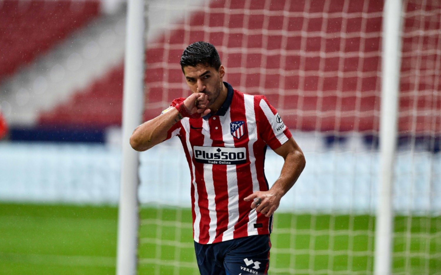 Atlético de Madrid, con un penal polémico incluido, le ganó 3-1 al Elche