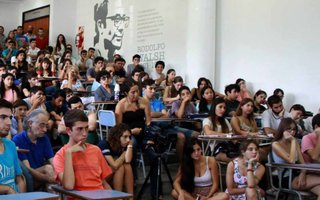 Son más de 32.000 los inscriptos para estudiar en la UNLP en 2021