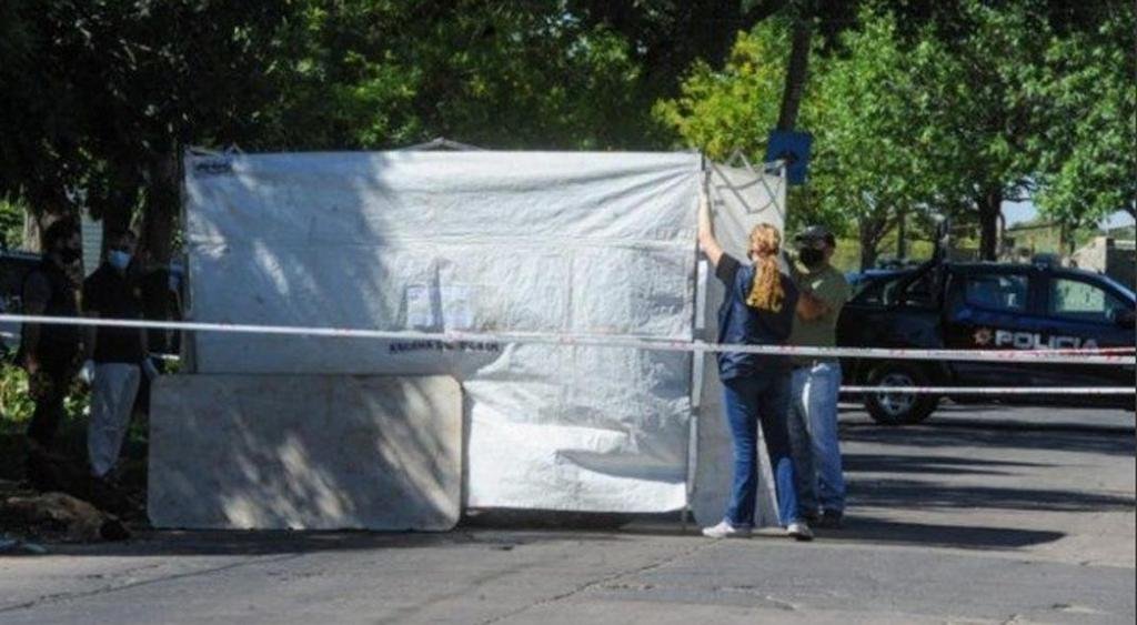 Horror en Rosario por el hallazgo de restos humanos esparcidos en tres contenedores